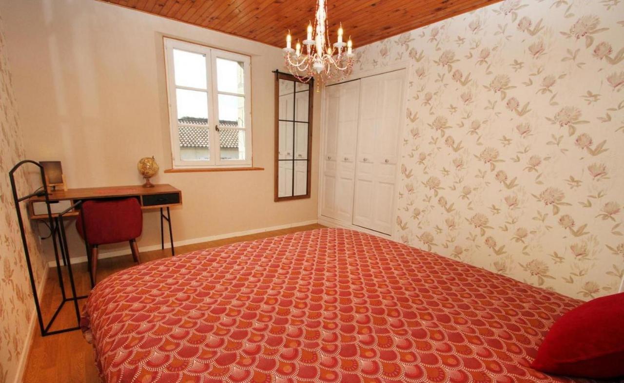 Le Galaveyson Bed & Breakfast Le Grand-Serre Bagian luar foto