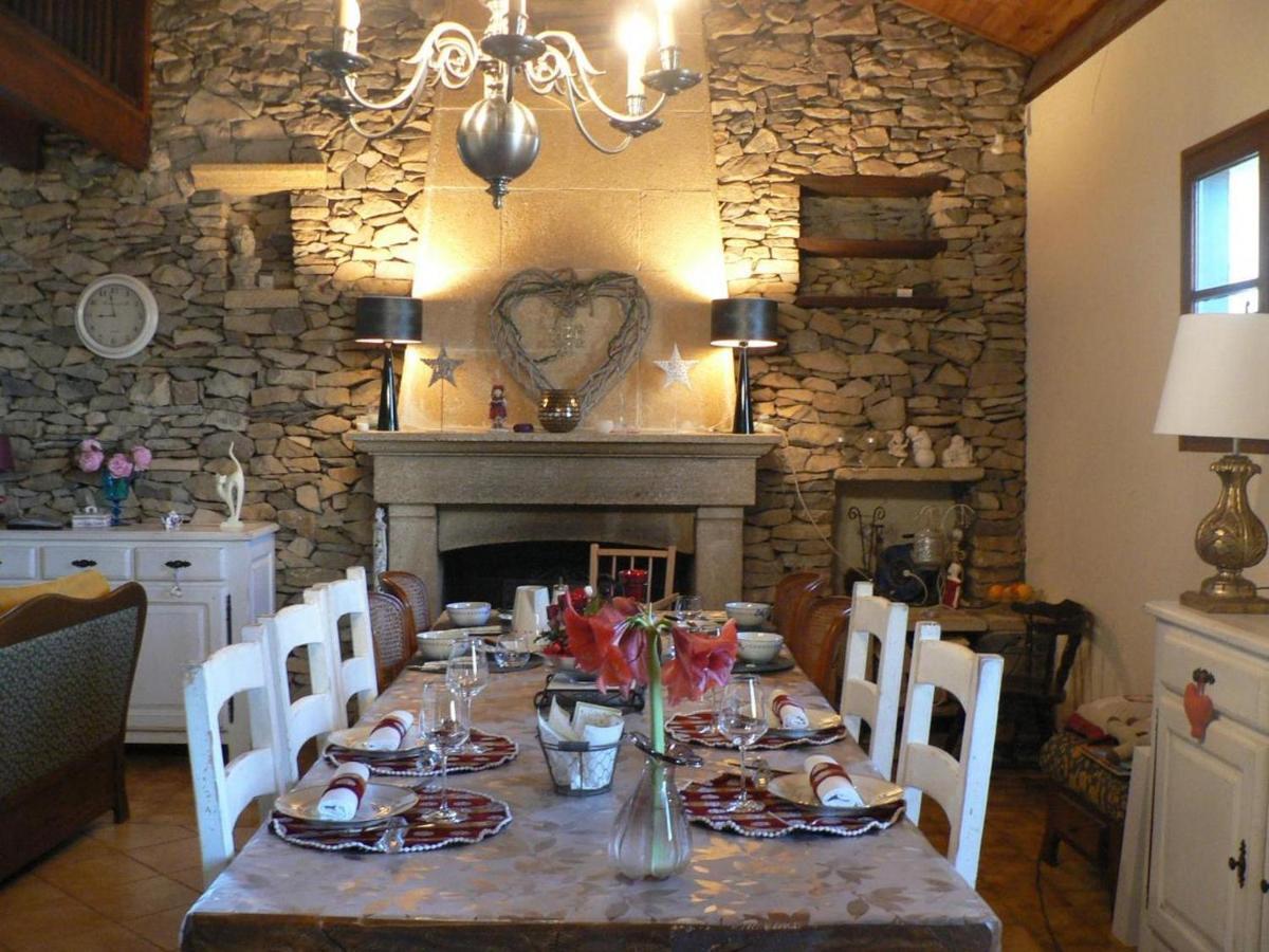 Le Galaveyson Bed & Breakfast Le Grand-Serre Bagian luar foto